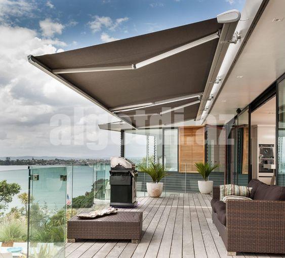 Önə döğru açılan zontik