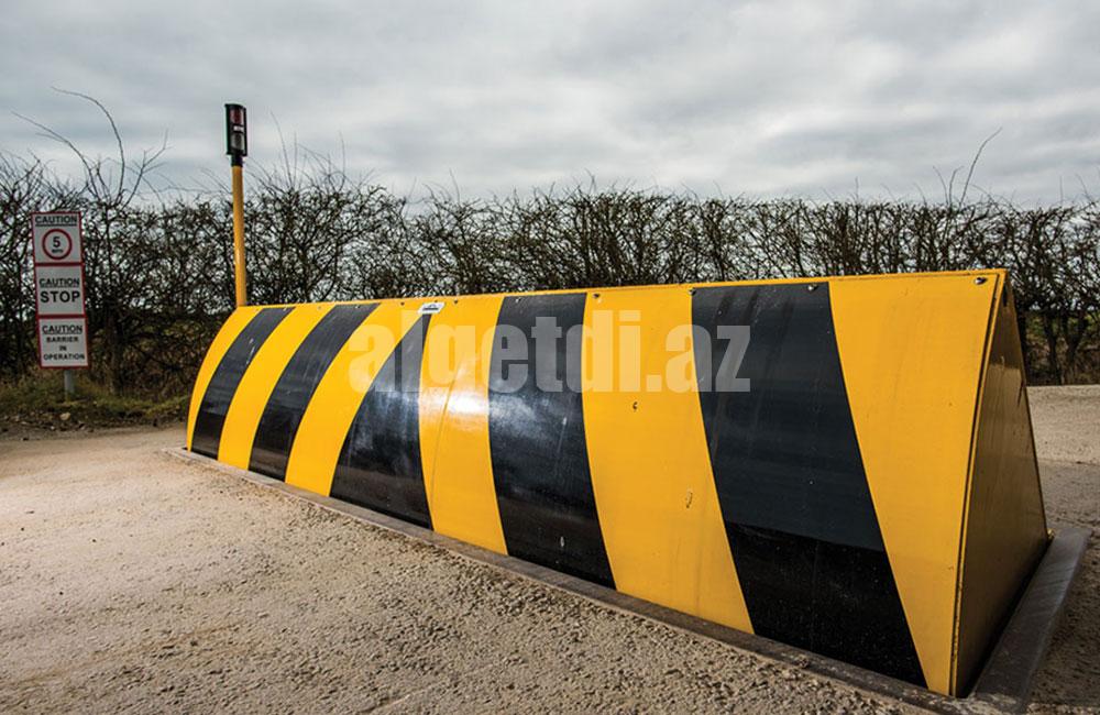 Road blocker (anti terror) 055 213 46 73