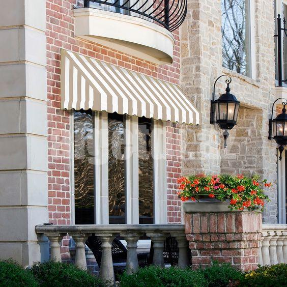 Balkon önü üçün tent