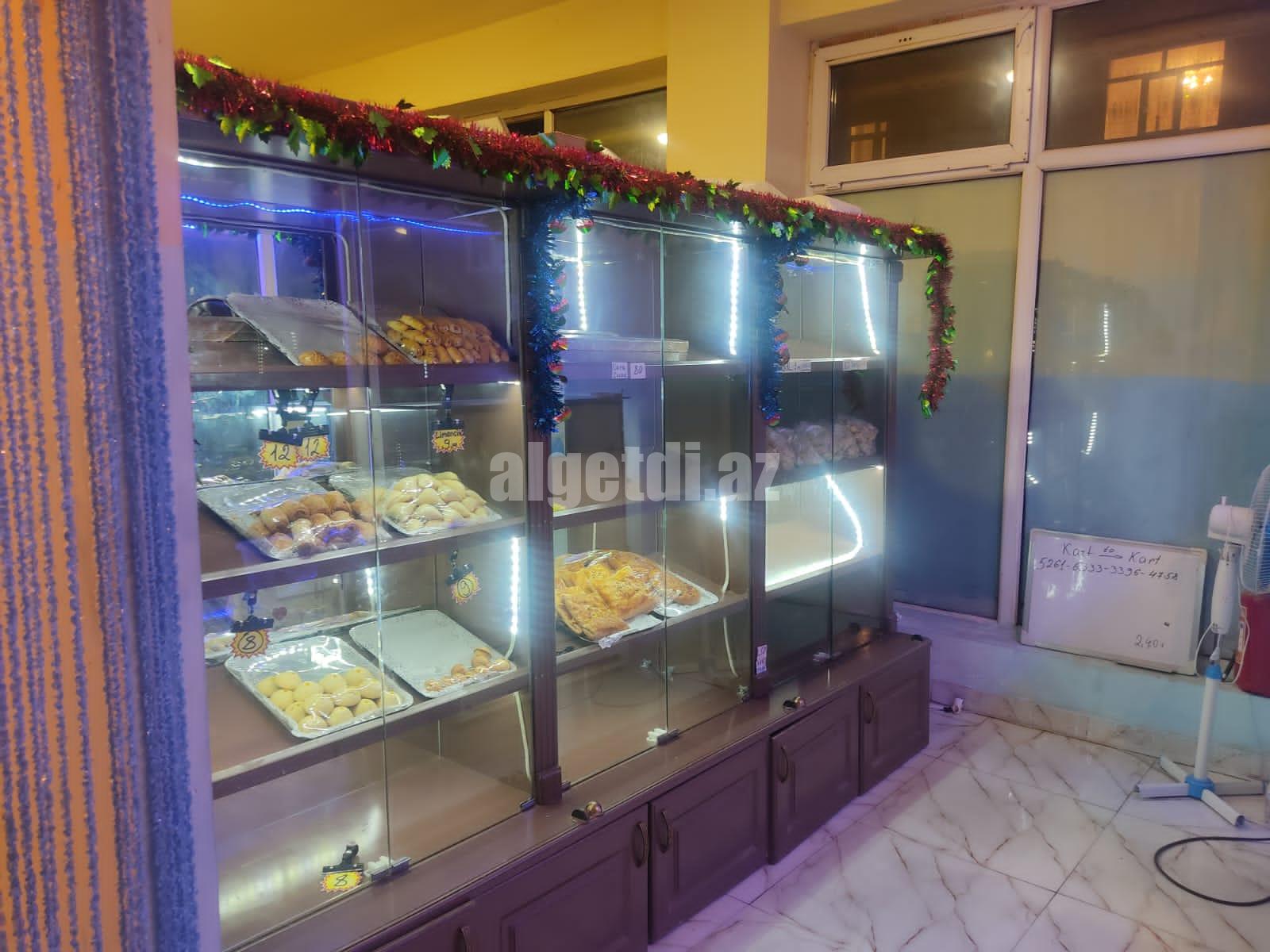 Hazır şirniyyat biznesi satılır