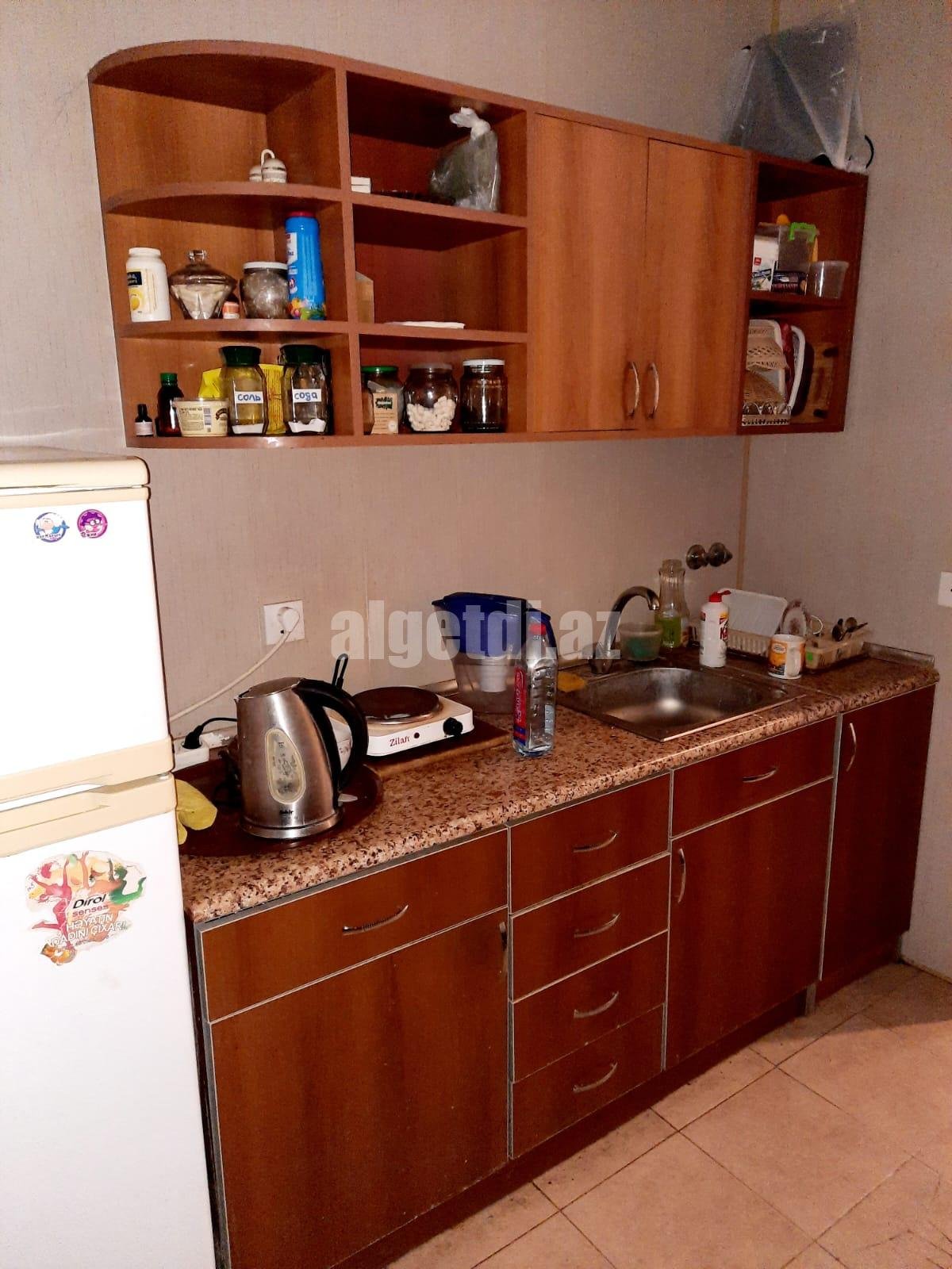 içəri şəhərin mərkəzində real qiymətində aşaqı