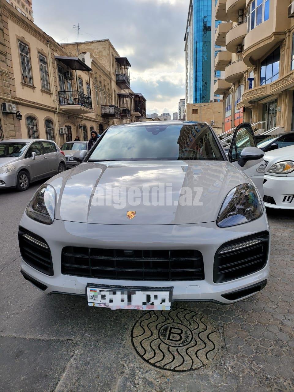 porsche cayenne coupe satilir