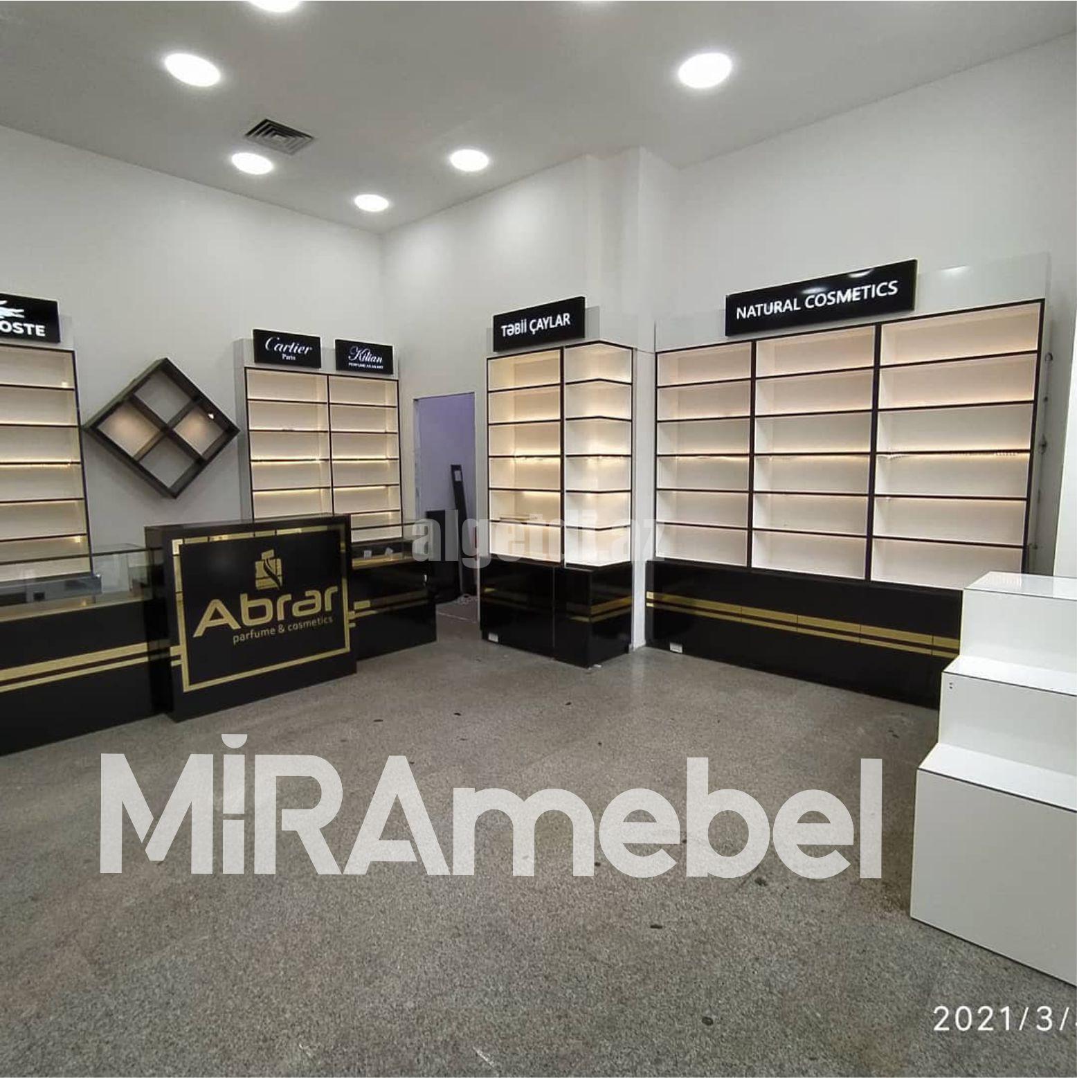 Kosmetika vitrini sifarişi