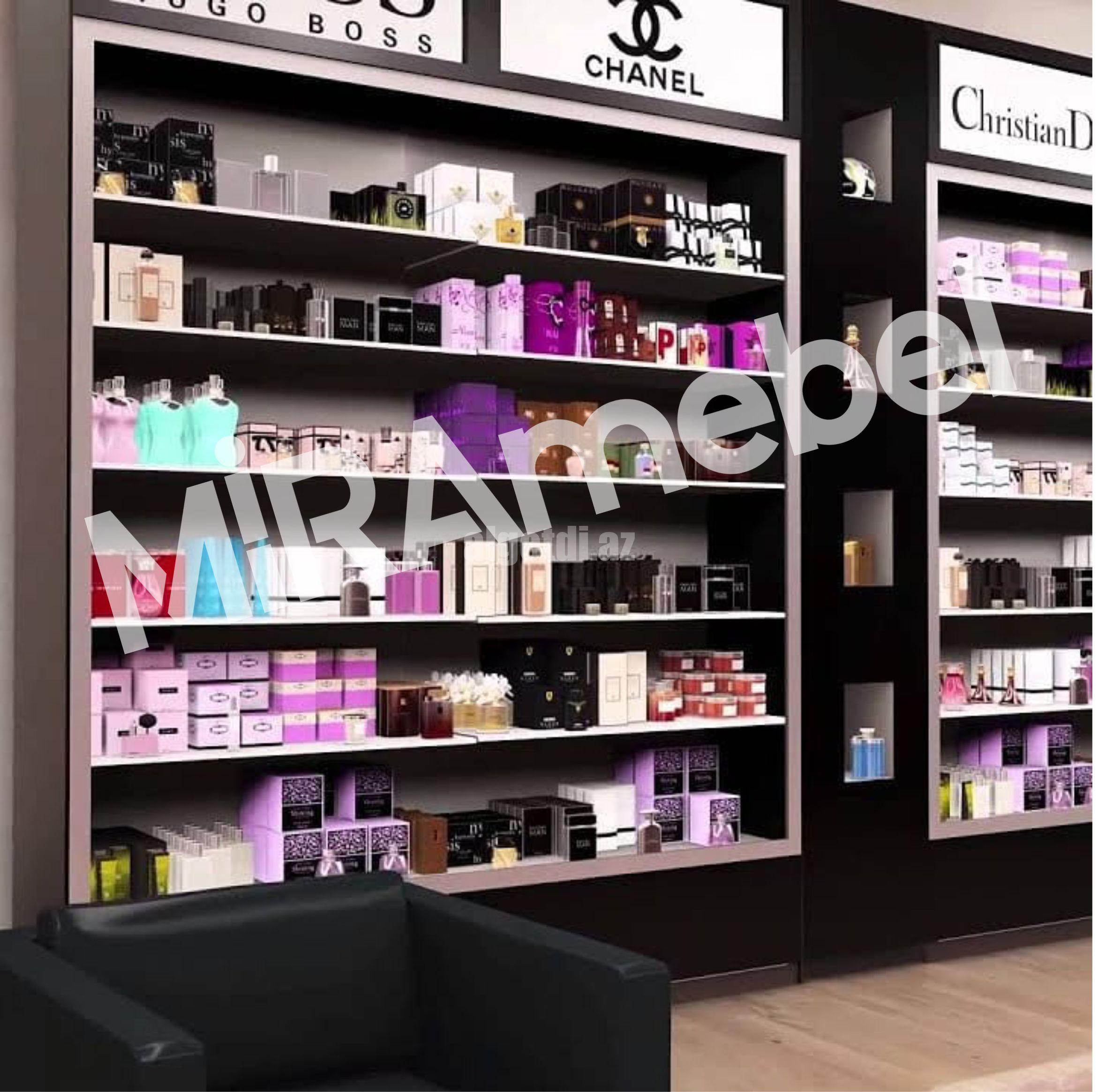 Kosmetika vitrini sifarişi