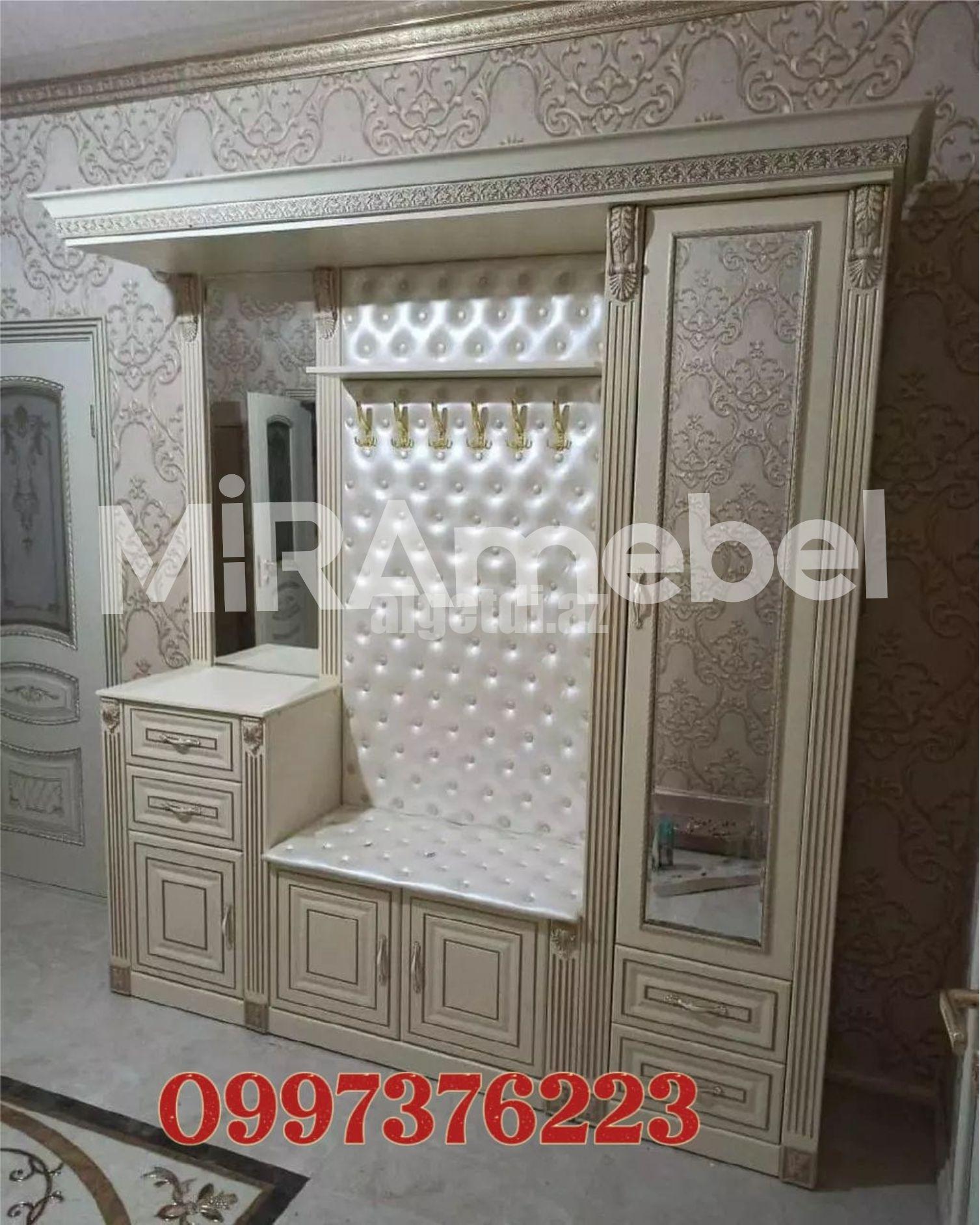 Sifarişlə dəhliz mebelinin hazırlanması