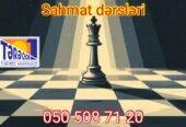 Xətai metrosu yaxınlığında şahmat hazırlığı