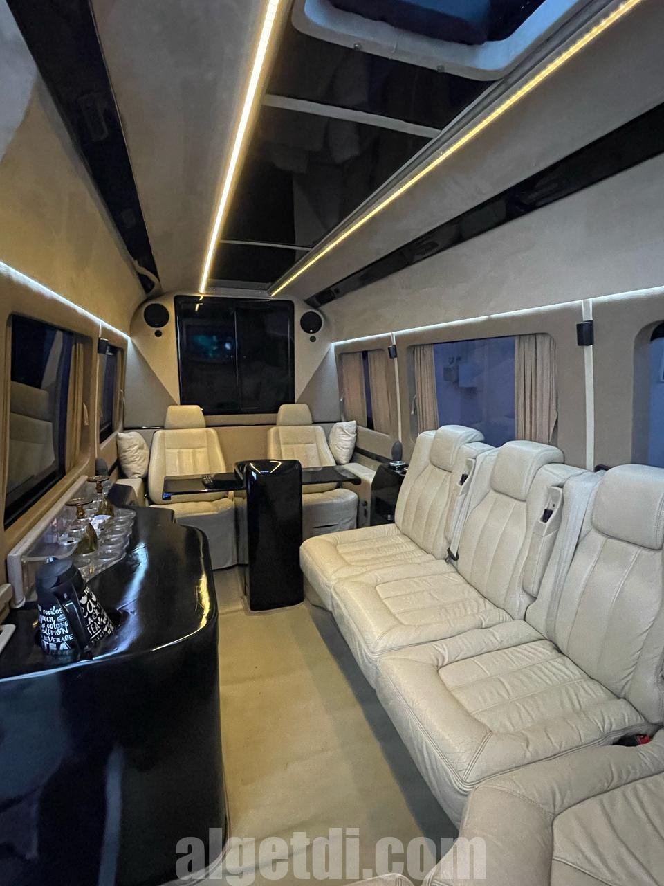 sprinter vip salon transfer tur xidmeti