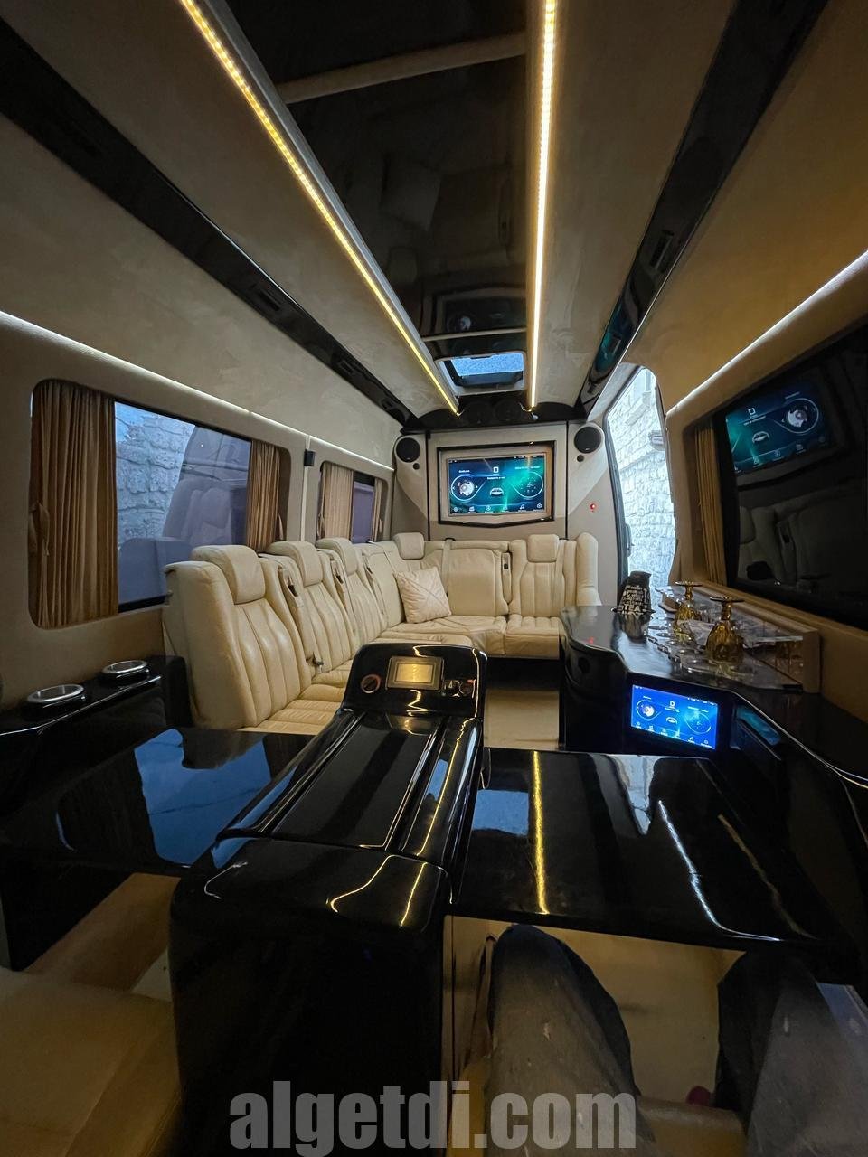 sprinter vip salon transfer tur xidmeti